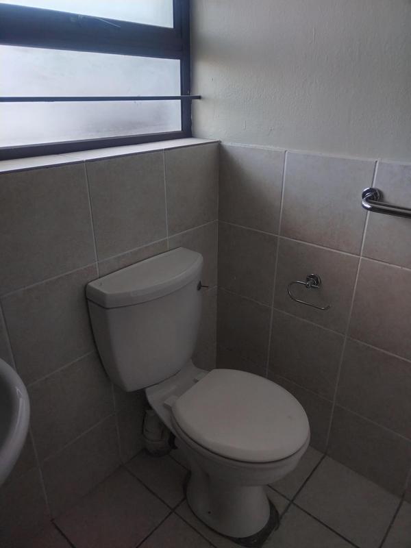 1 Bedroom Property for Sale in Southfield Western Cape